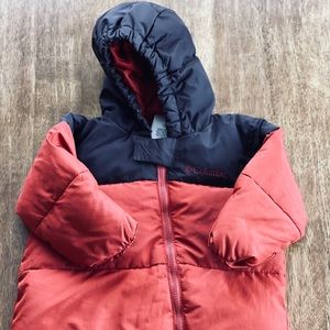 Columbia snowsuit
